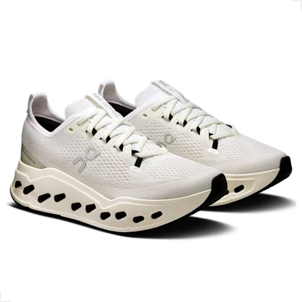 Tênis On Running Cloudsurfer Max Feminino